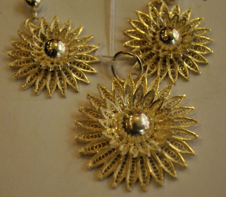 Tarakasi silver filigree, Cuttack